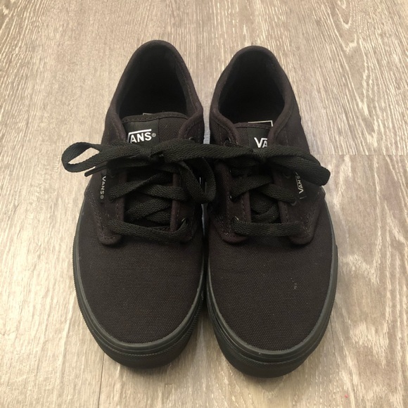 all black vans size 3